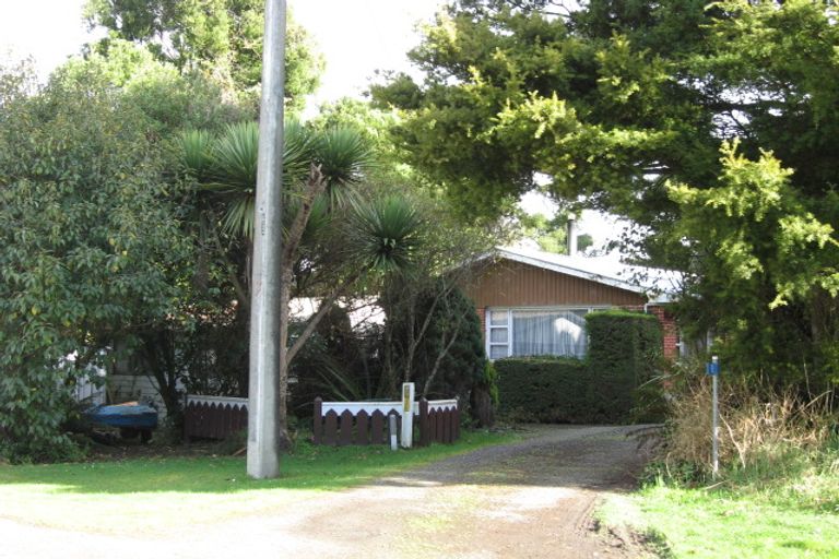 Photo of property in 82 Ruru Avenue, Otatara, Invercargill, 9879