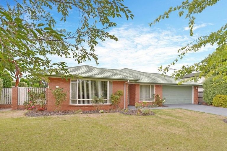 Photo of property in 55 Springwater Avenue, Northwood, Christchurch, 8051