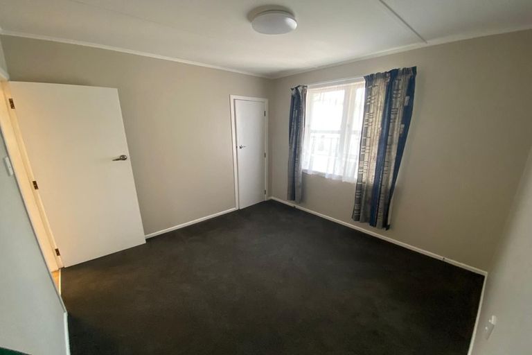 Photo of property in 19 Kayes Road, Pukekohe, 2120