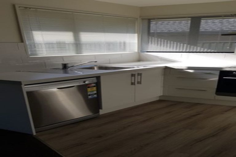 Photo of property in 83 Grafton Street, Waltham, Christchurch, 8011