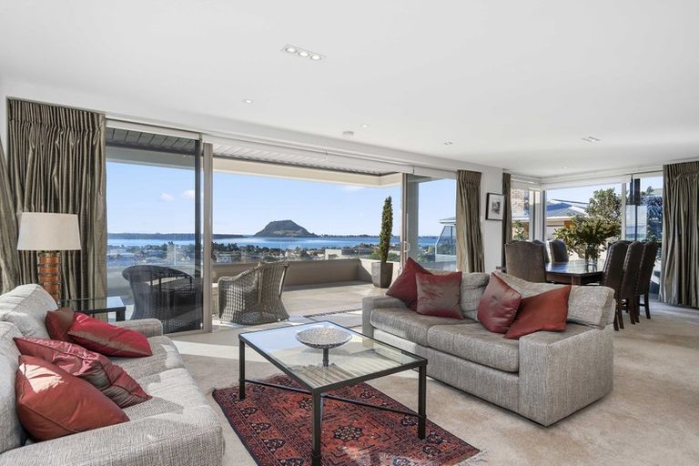 Photo of property in 2c Hinewa Road, Otumoetai, Tauranga, 3110