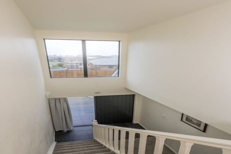 Photo of property in 14 Okarito Avenue, Levin, 5510