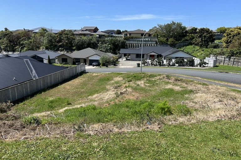 Photo of property in 1 Frederick Place, Whalers Gate, New Plymouth, 4310