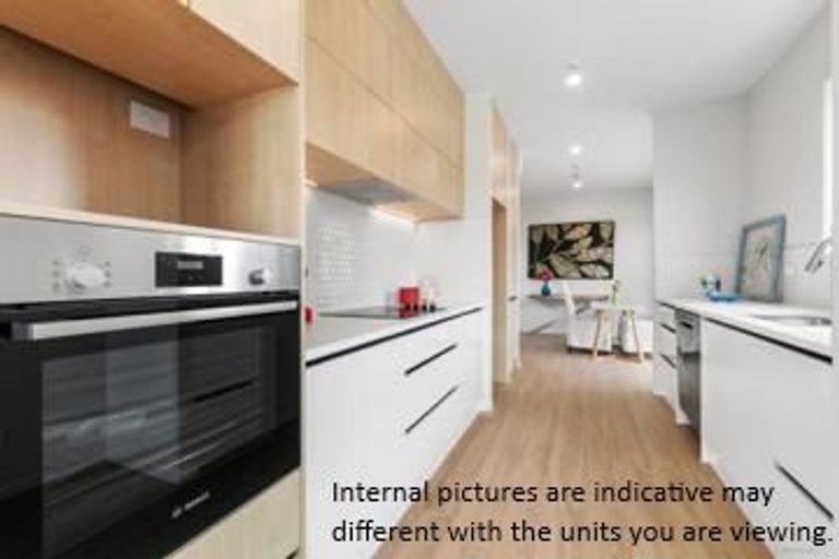 Photo of property in 9/1 Kaponga Crescent, New Lynn, Auckland, 0600