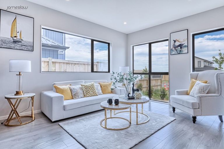 Photo of property in 27 Thistle Close, Beachlands, Auckland, 2018