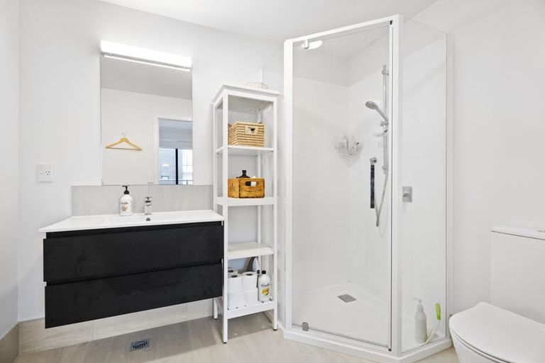 Photo of property in 3/11 Carlos Drive, Flat Bush, Auckland, 2016