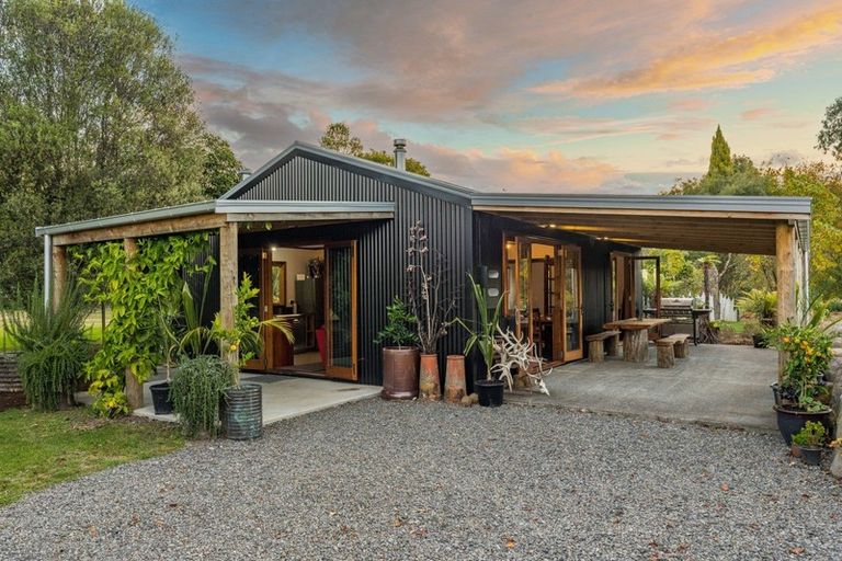 Photo of property in 18 Oioi Street, Owhango, 3990