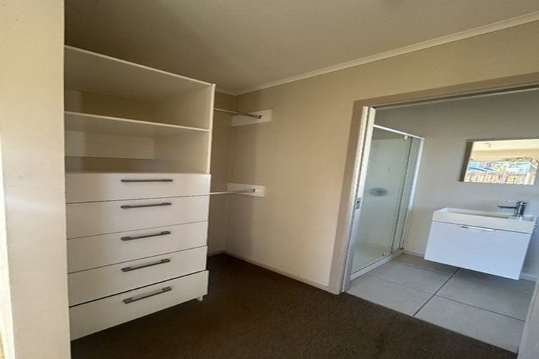 Photo of property in 1/18 Nelson Street, Papakura, 2110