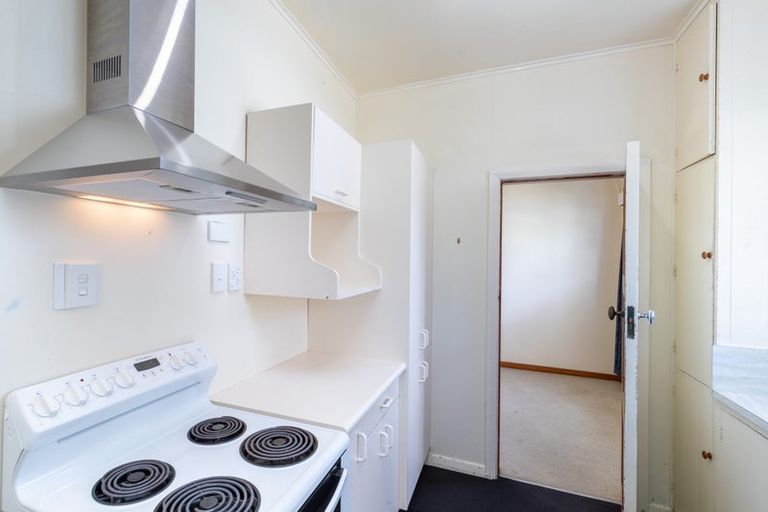 Photo of property in 72 Durham Crescent, Fairfield, Lower Hutt, 5011