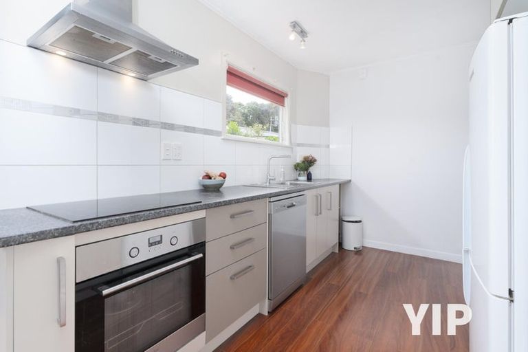 Photo of property in 7b Jay Street, Paparangi, Wellington, 6037