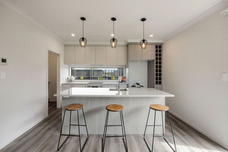 Photo of property in 44 Norfolk Drive, Cambridge, 3434