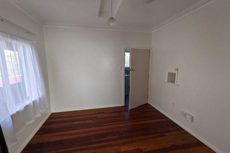 Photo of property in 29 Graham Street, Levin, 5510