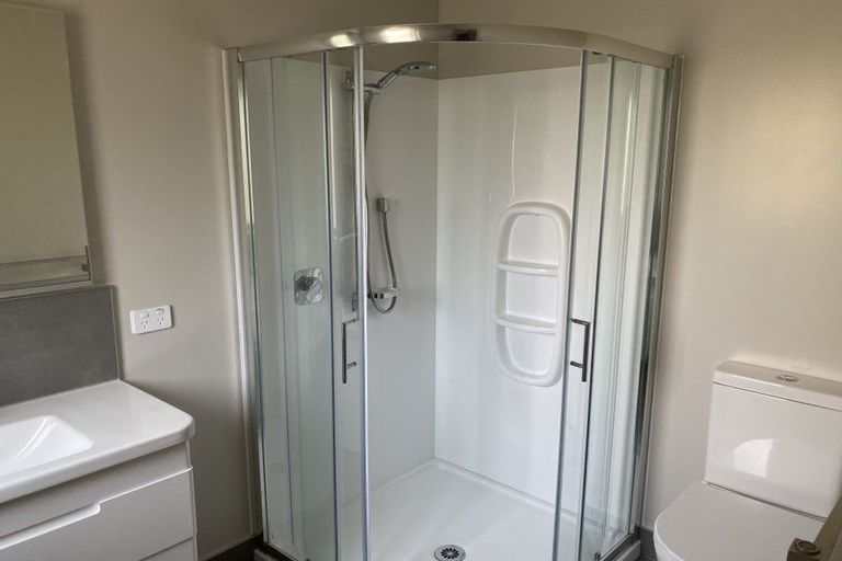 Photo of property in 12b Kaiwaka Road, Waiuku, 2123