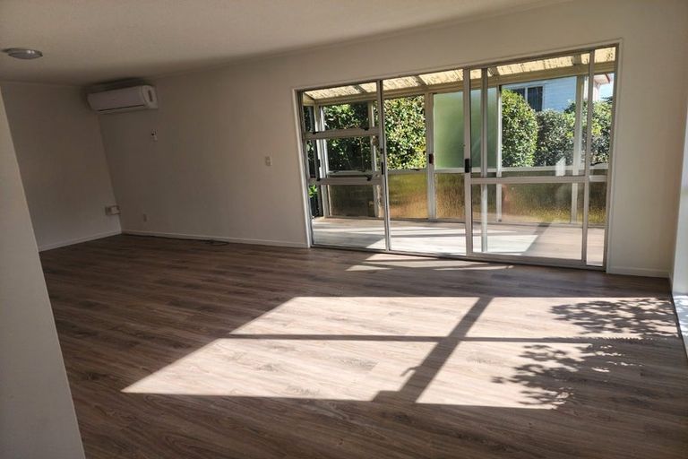 Photo of property in 3/113 Lynwood Road, New Lynn, Auckland, 0600