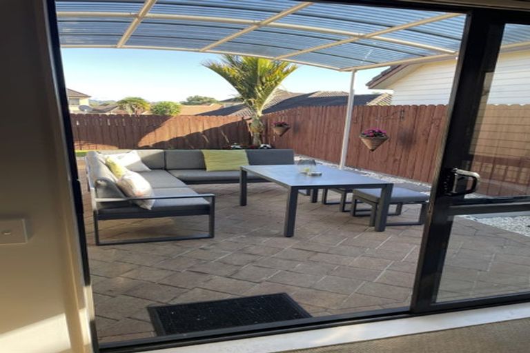 Photo of property in 28 Espalier Drive, Henderson, Auckland, 0612