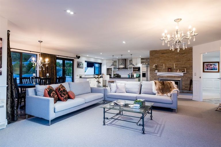 Photo of property in 214 Gladstone Road North, Mosgiel, 9024