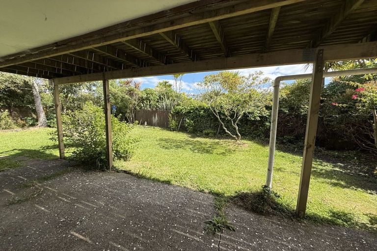 Photo of property in 2/17 Glenvar Road, Torbay, Auckland, 0630