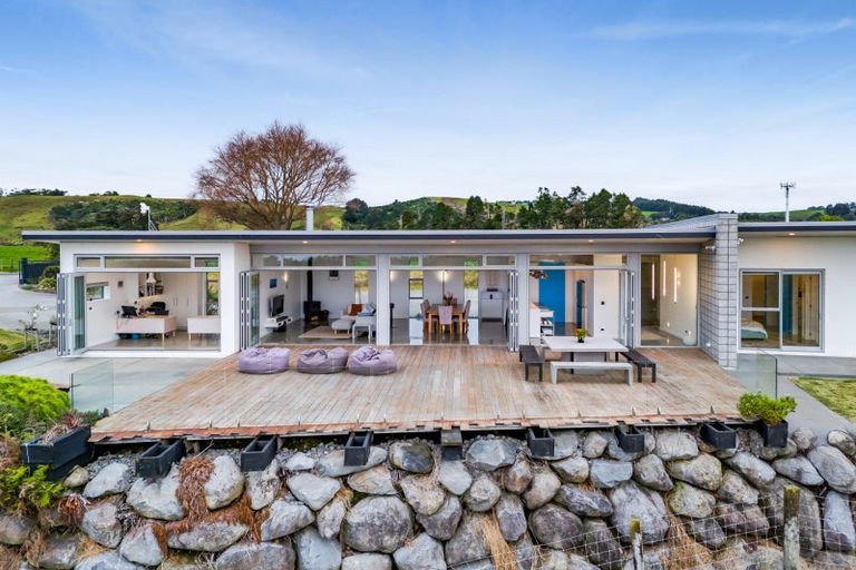 Photo of property in 11 Wilson Road, Urenui, 4375