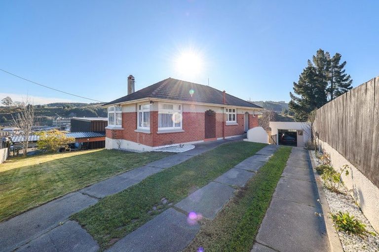 Photo of property in 2a Short Street, Burnside, Dunedin, 9011