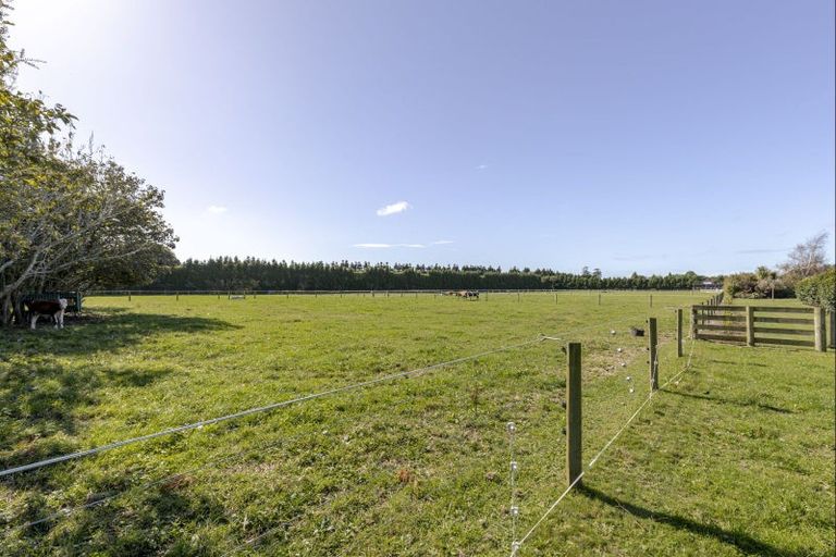 Photo of property in 50a Richmond Road, Brixton, New Plymouth, 4373
