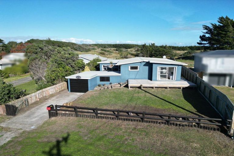 Photo of property in 20 Mack Street, Foxton Beach, Foxton, 4815