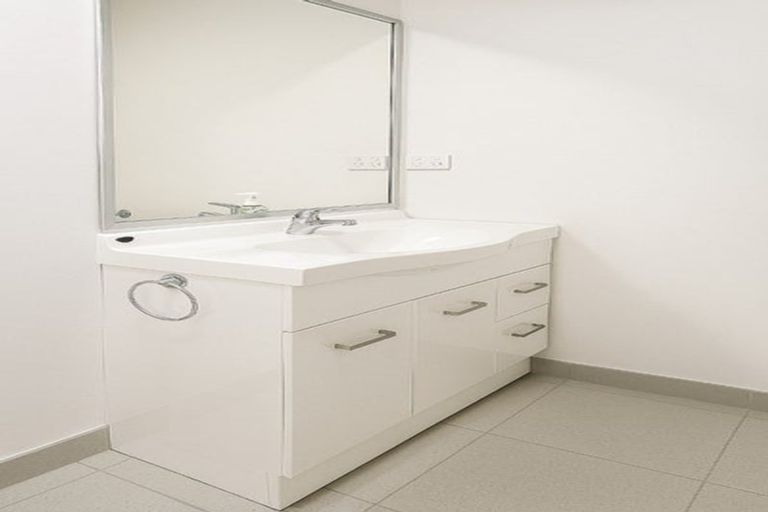 Photo of property in 11 Pipipi Crescent, Takanini, 2112