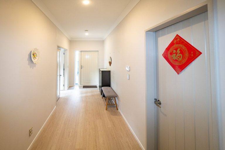 Photo of property in 24 Mauldeth Terrace, Churton Park, Wellington, 6037