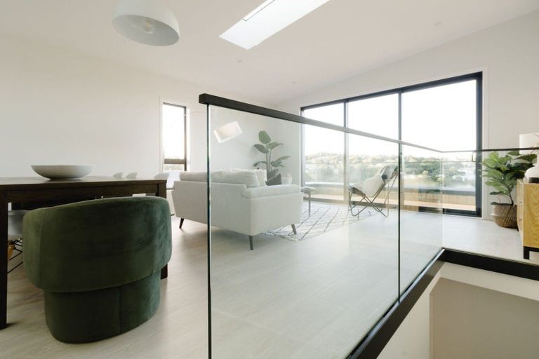 Photo of property in 119 Tiketike Way, Brooklyn, Wellington, 6021