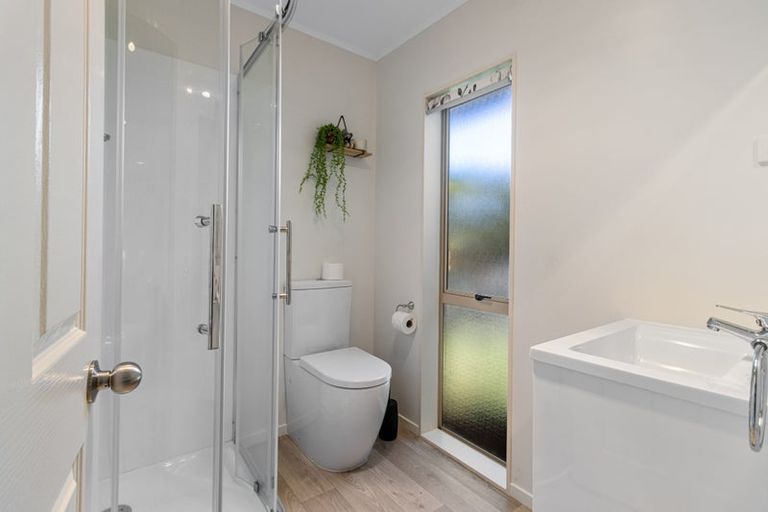 Photo of property in 5 Burleigh Place, Rototuna, Hamilton, 3210