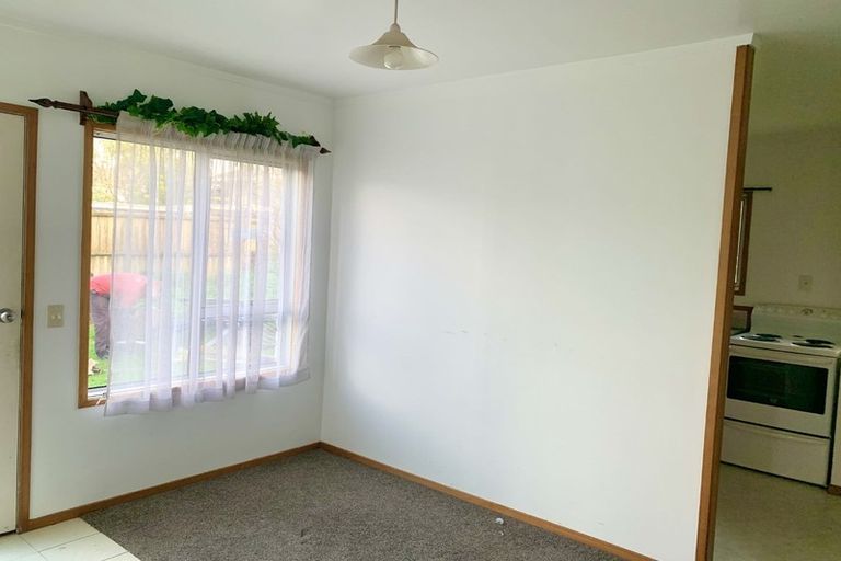 Photo of property in 97 Lynwood Road, New Lynn, Auckland, 0600