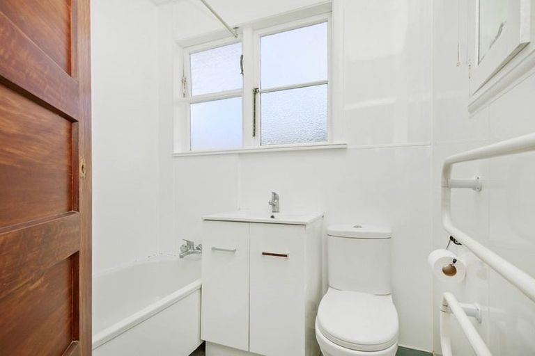 Photo of property in 12 Pilcher Crescent, Naenae, Lower Hutt, 5011