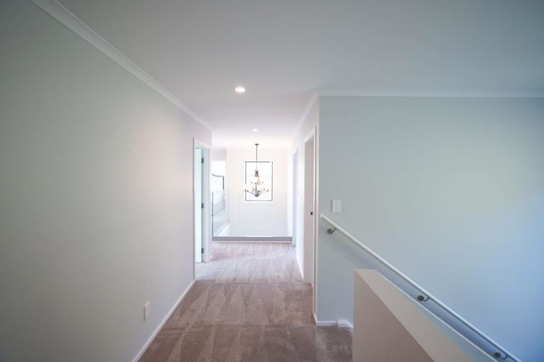 Photo of property in 18 Prestbury Grove, Churton Park, Wellington, 6037