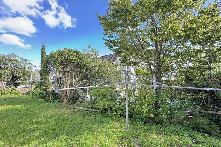 Photo of property in 5/28-28b Austin Street, Mount Victoria, Wellington, 6011