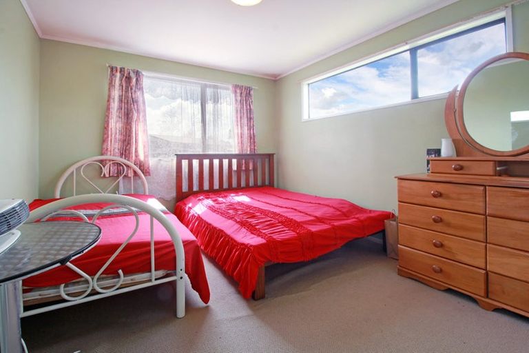 Photo of property in 7 Le Havre Place, Takanini, 2112