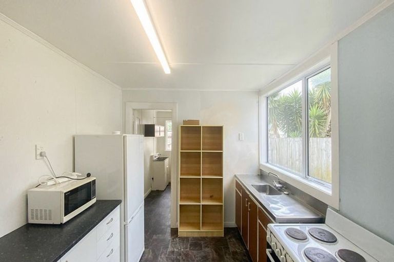 Photo of property in 63 Constable Street, Newtown, Wellington, 6021
