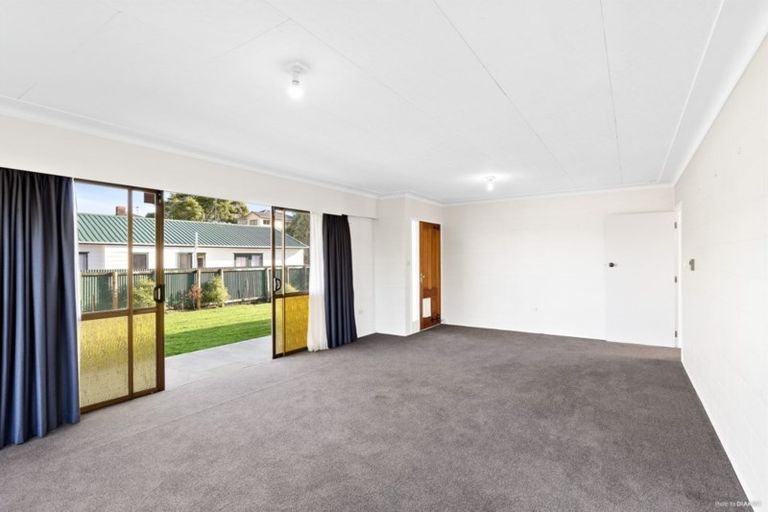 Photo of property in 28 Gibson Road, Tuakau, 2121