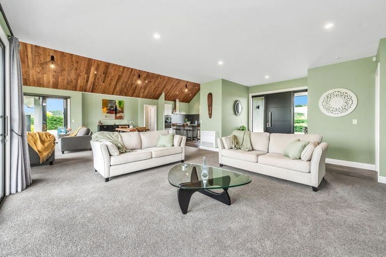 Photo of property in 128 Yaxleys Road, Loburn, Rangiora, 7473