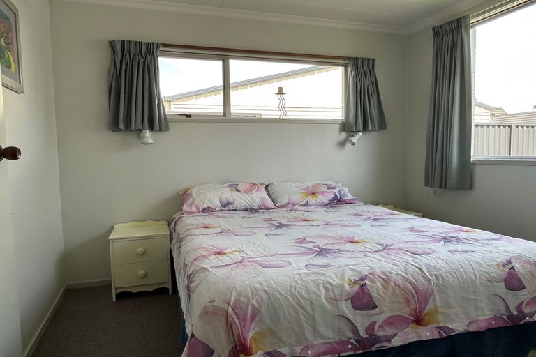 Photo of property in 2/14 Bantry Street, Alexandra, 9320
