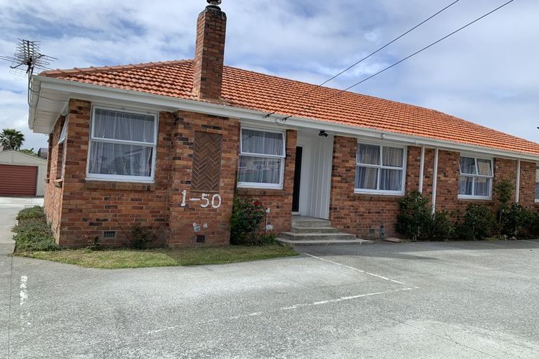 Photo of property in 2/50 Huia Road, Papatoetoe, Auckland, 2025