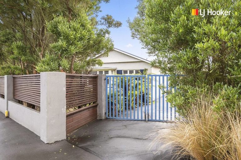 Photo of property in 197 Musselburgh Rise, Andersons Bay, Dunedin, 9013