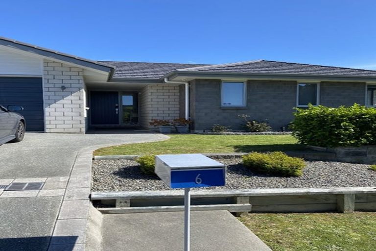 Photo of property in 6 Ken Douglas Drive, Aotea, Porirua, 5024