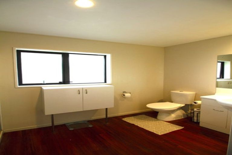 Photo of property in 2 Little Oaks Drive, Yaldhurst, Christchurch, 8042