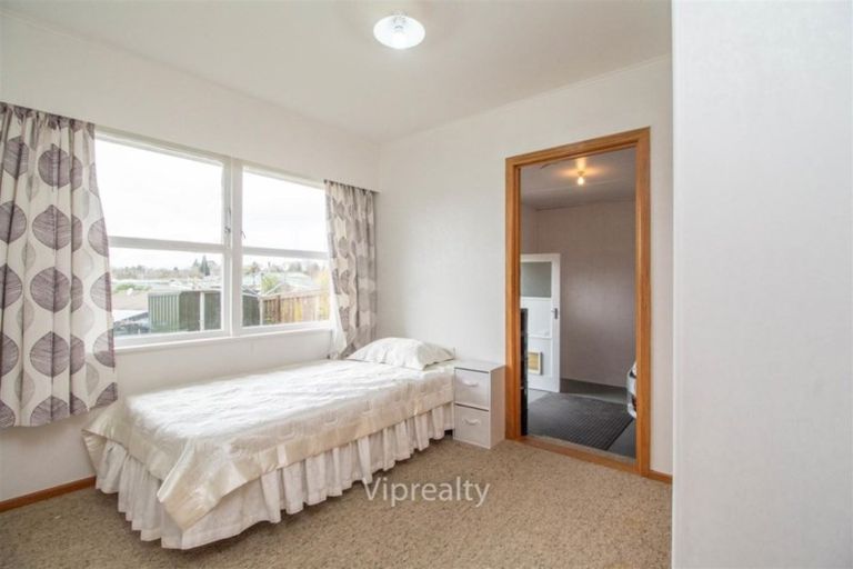 Photo of property in 2a Ngahue Place, Tokoroa, 3420