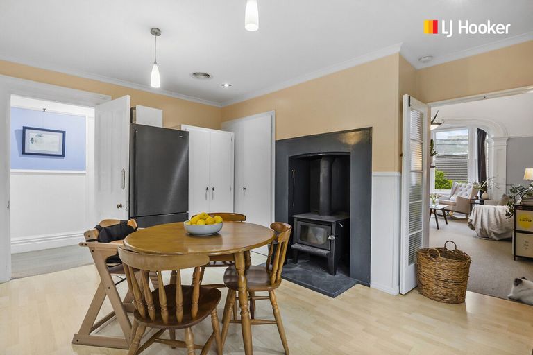 Photo of property in 10 Glen Road, Mornington, Dunedin, 9011