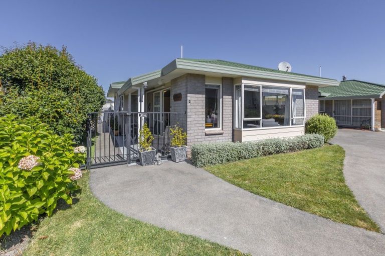Photo of property in 2/2 Anzac Avenue, Onekawa, Napier, 4110