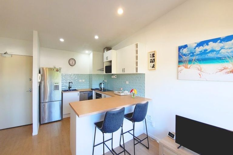 Photo of property in Albany Central, 43a/210 Dairy Flat Highway, Albany, Auckland, 0632