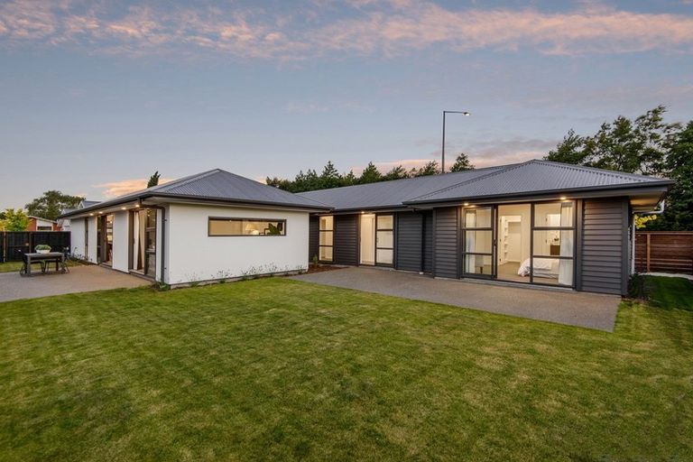 Photo of property in 14 Nickel Drive, Prebbleton, 7604