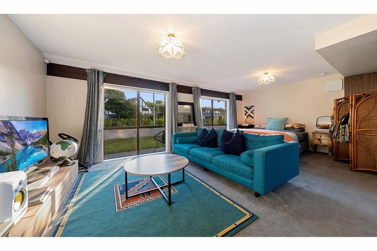 Photo of property in 2 Michigan Place, Burwood, Christchurch, 8083