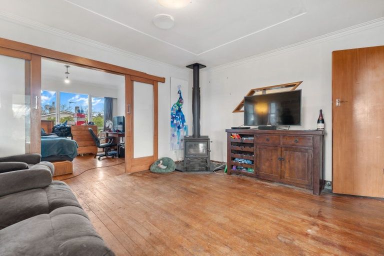 Photo of property in 18 Huia Street, Masterton, 5810