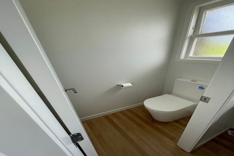 Photo of property in 3/106 Nile Road, Milford, Auckland, 0620